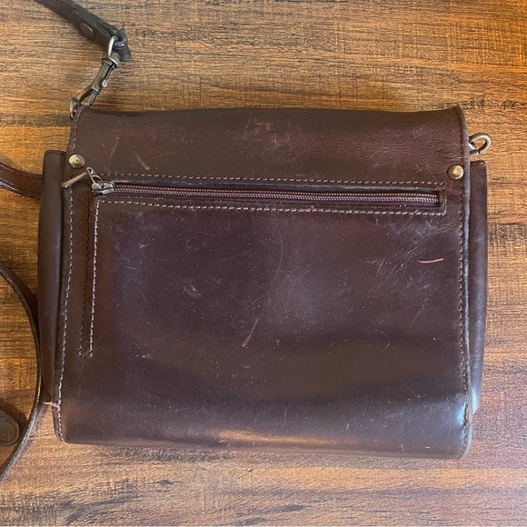 Vintage Dark Brown Leather Tri Fold Crossbody Wallet - Picture 9 of 12